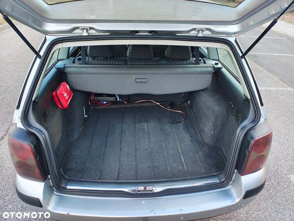 Volkswagen Passat - 8