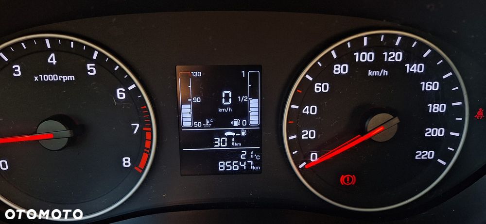 Hyundai i20 - 12