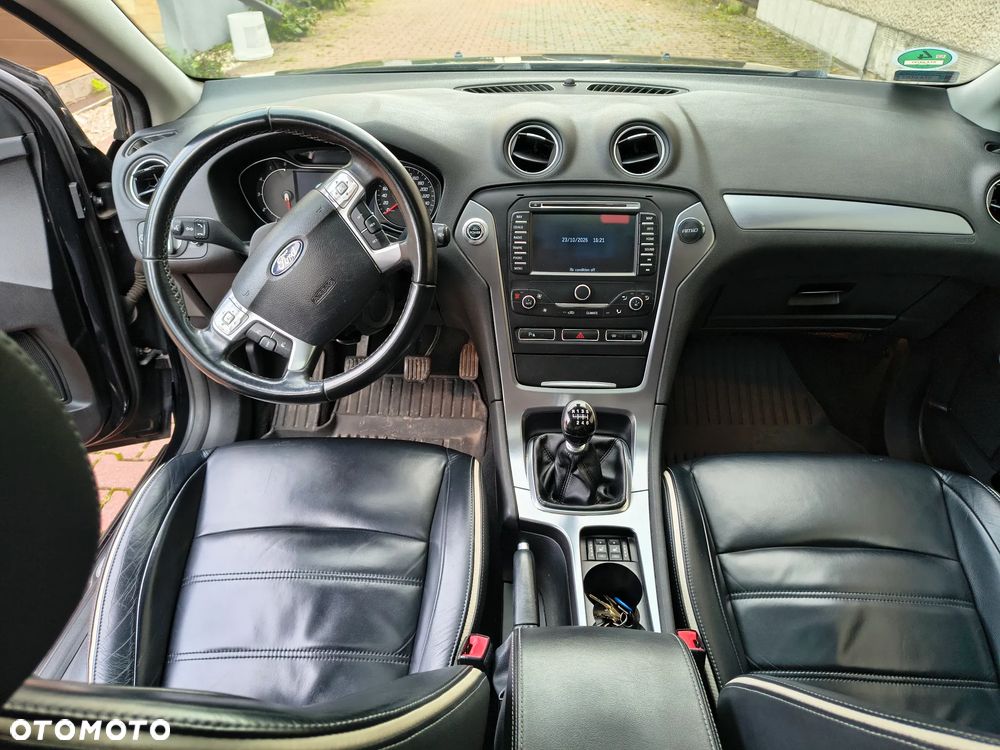 Ford Mondeo - 7