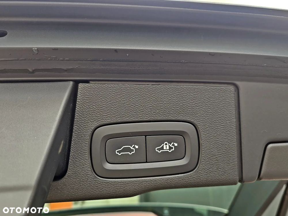 Volvo XC 60 B4 D AWD Geartronic Inscription - 20