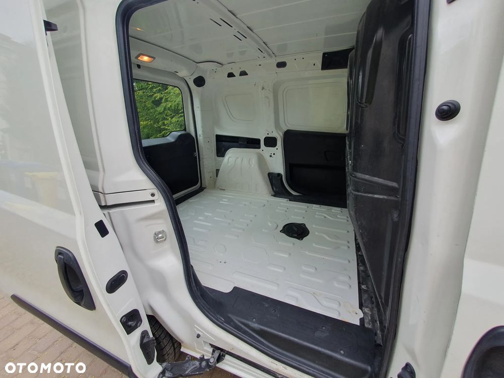 Opel COMBO - 10