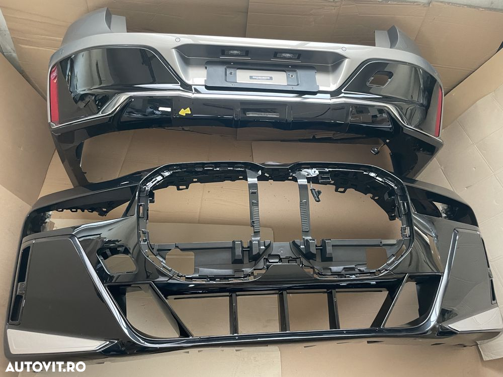 Bara fata BMW seria 7 I7 G70 M sport bara spate - 5