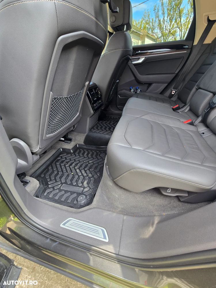Volkswagen Touareg 3.0 V6 TDI 4Motion DPF Automatik Atmosphere - 17
