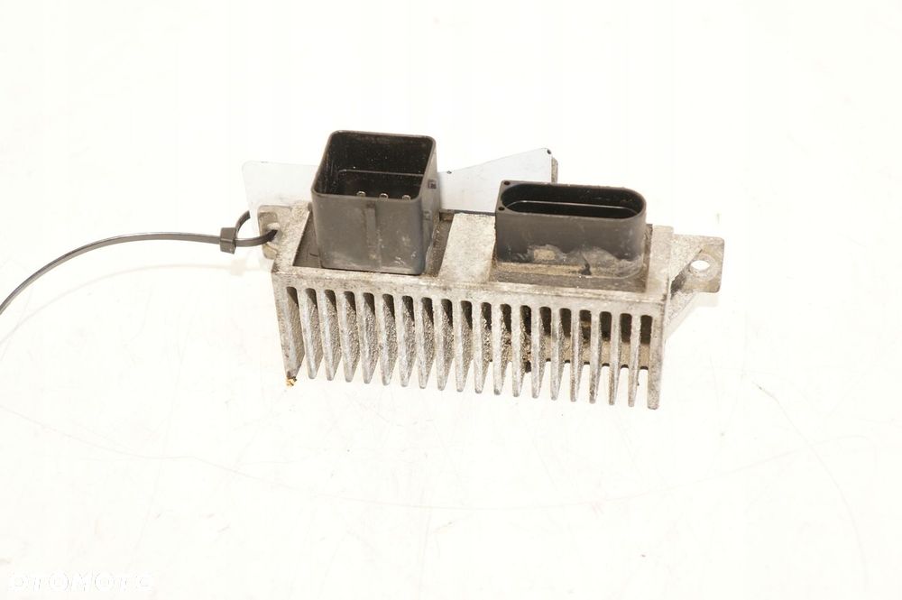 PRZEKAŹNIK ŚWIEC RENAULT MASTER III MOVANO TRAFIC 2,3 DCI M9T 271206395R