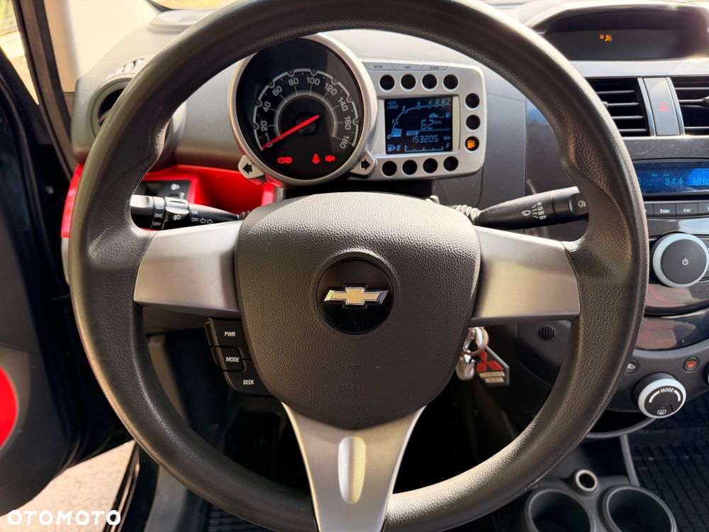 Chevrolet Spark - 17
