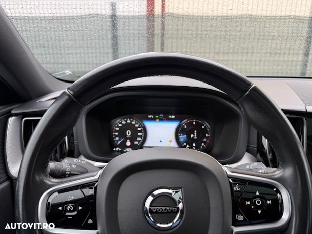 Volvo XC 60 B4 D AWD Geartronic Inscription - 11