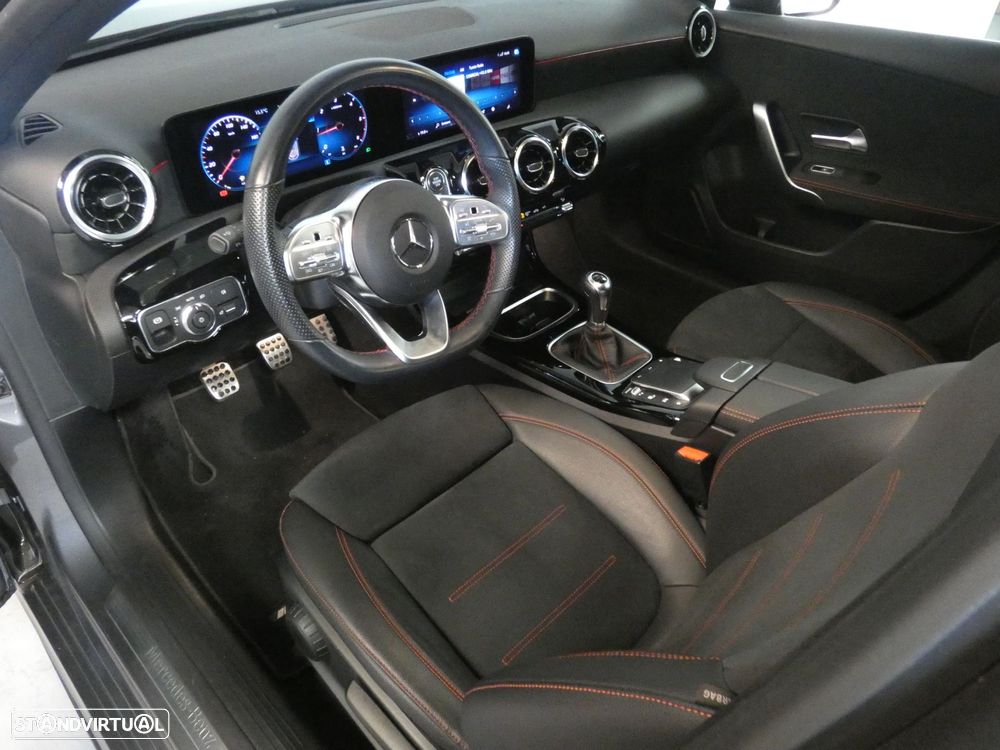 Mercedes-Benz A 180 d AMG Line - 17