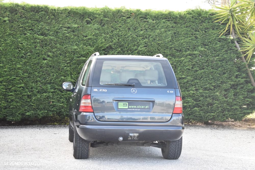 Mercedes-Benz ML 270 - 4