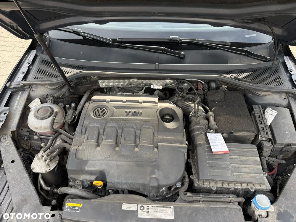 Volkswagen Passat Variant 2.0 TDI BMT Comfortline DSG - 17