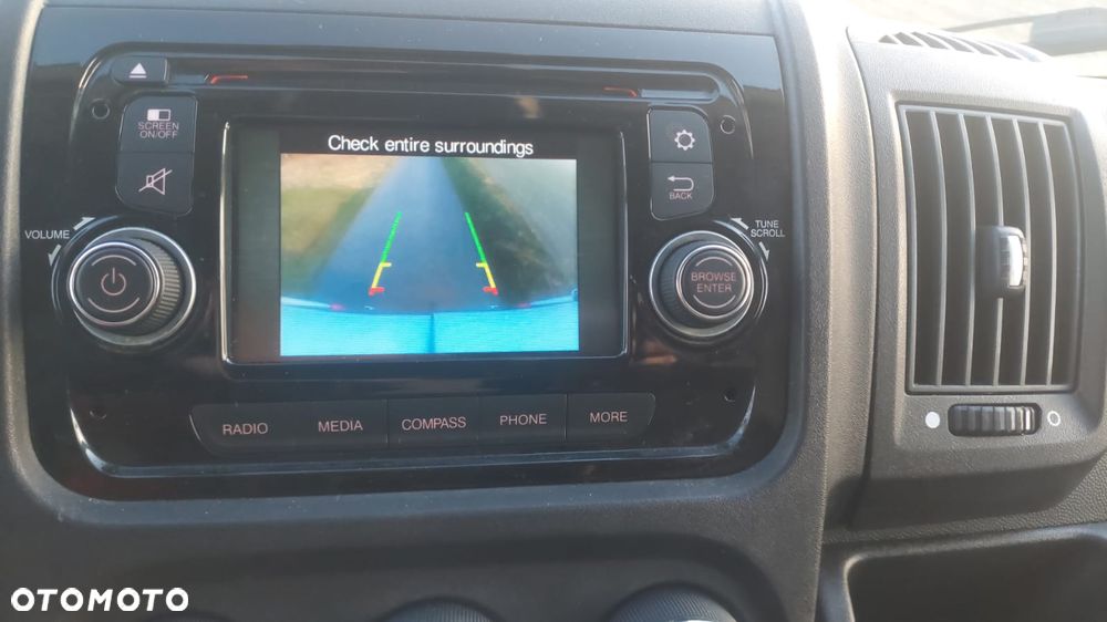 Dodge PROMASTER 2500 - 12