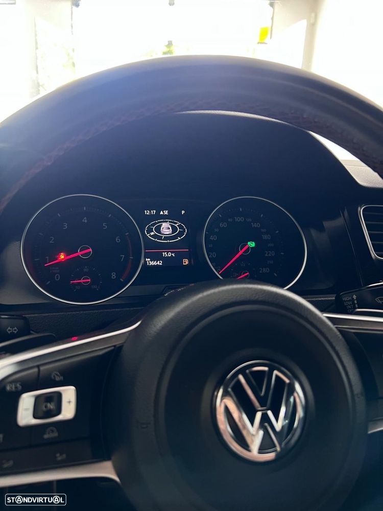 VW Golf GTI BlueMotion DSG - 38