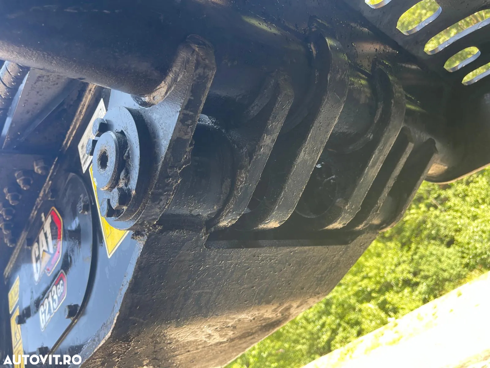 Graifer Caterpillar hidraulic pentru excavatoare de 12-18 tone - 8