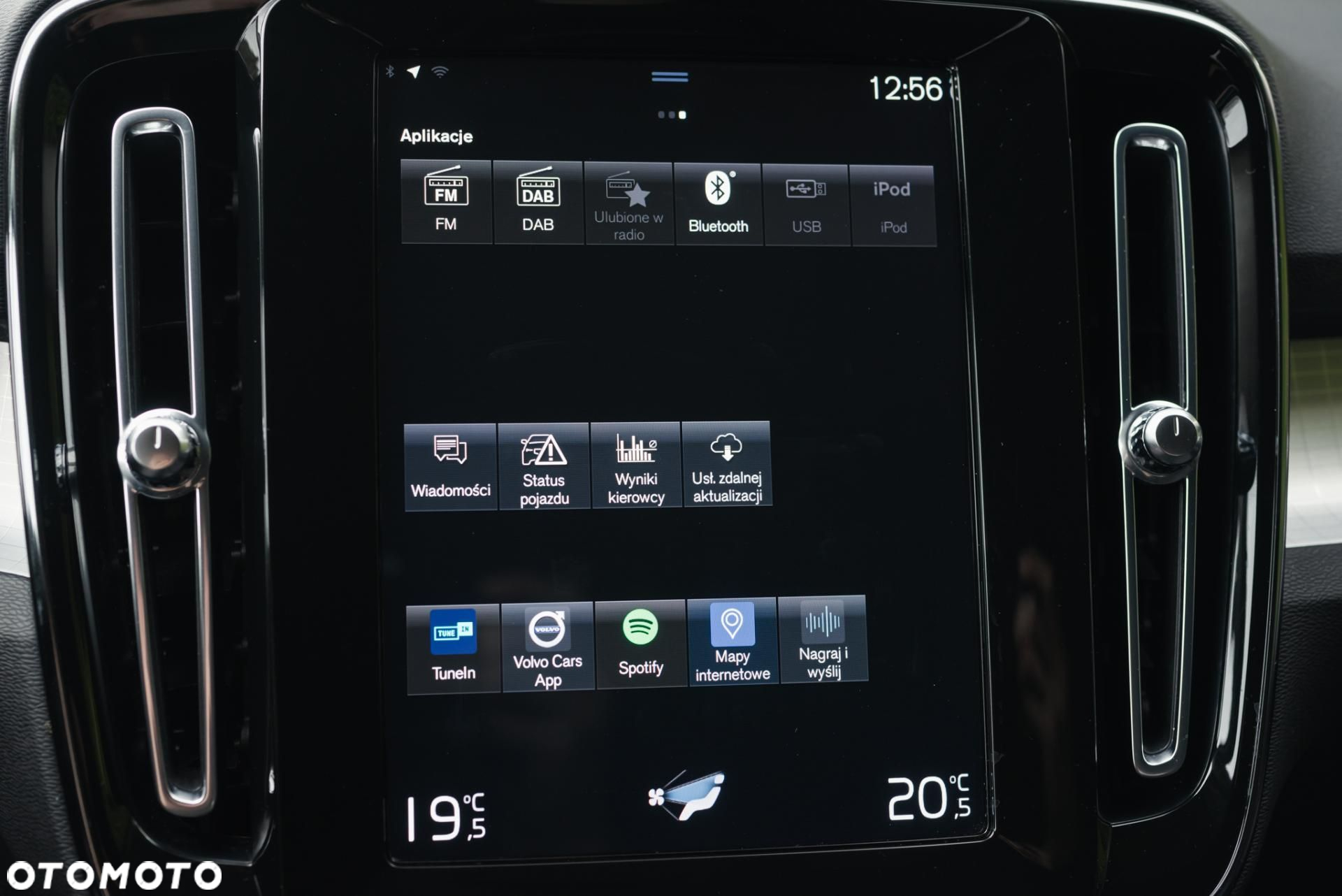 Volvo XC 40 - 18