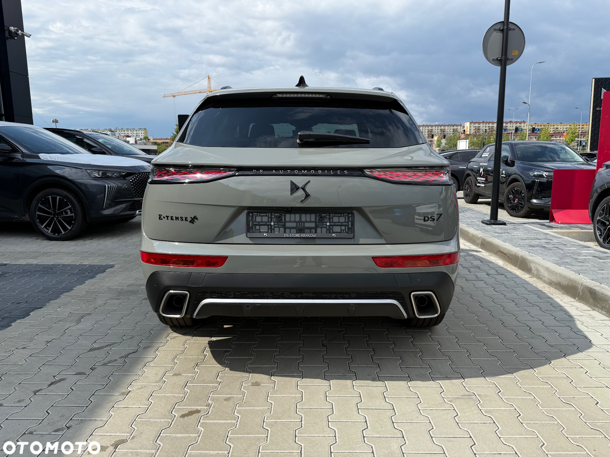 DS Automobiles DS 7 Crossback 1.6 E-Tense 4x4 Performance Line + - 4