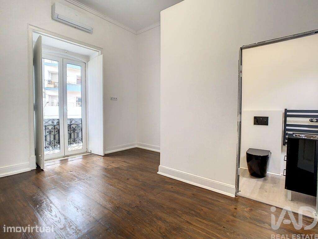 Casa de Cidade T4 em Portimão de 560,00 m2 - Grande imagem: 4/26