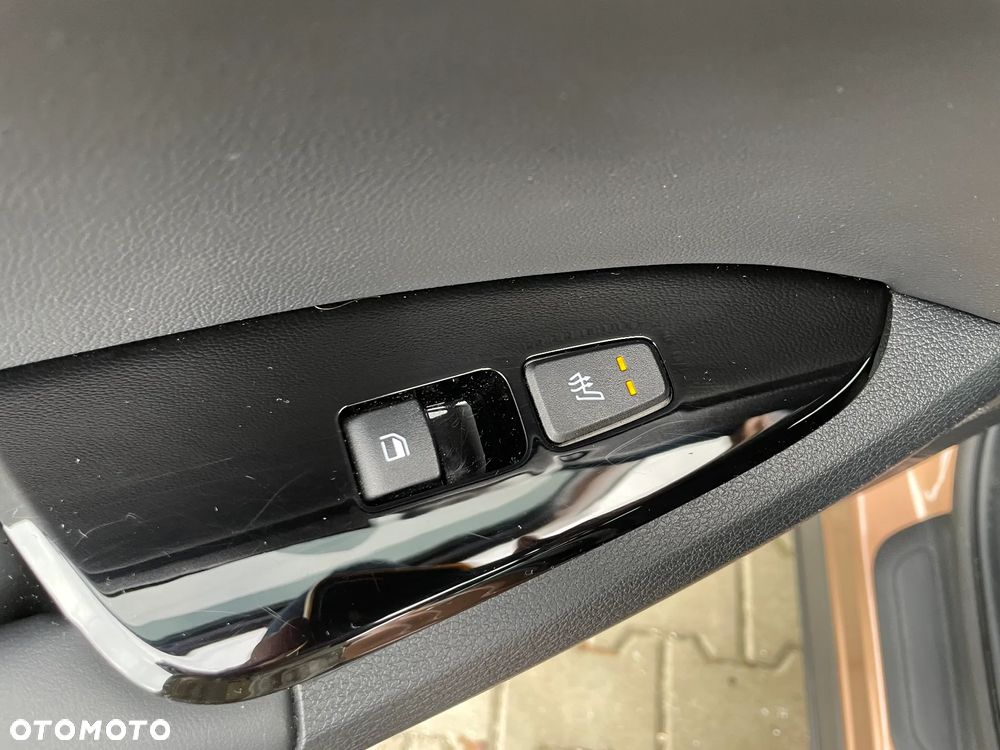 Kia Sportage 1.6 T-GDI Business Line 2WD - 26