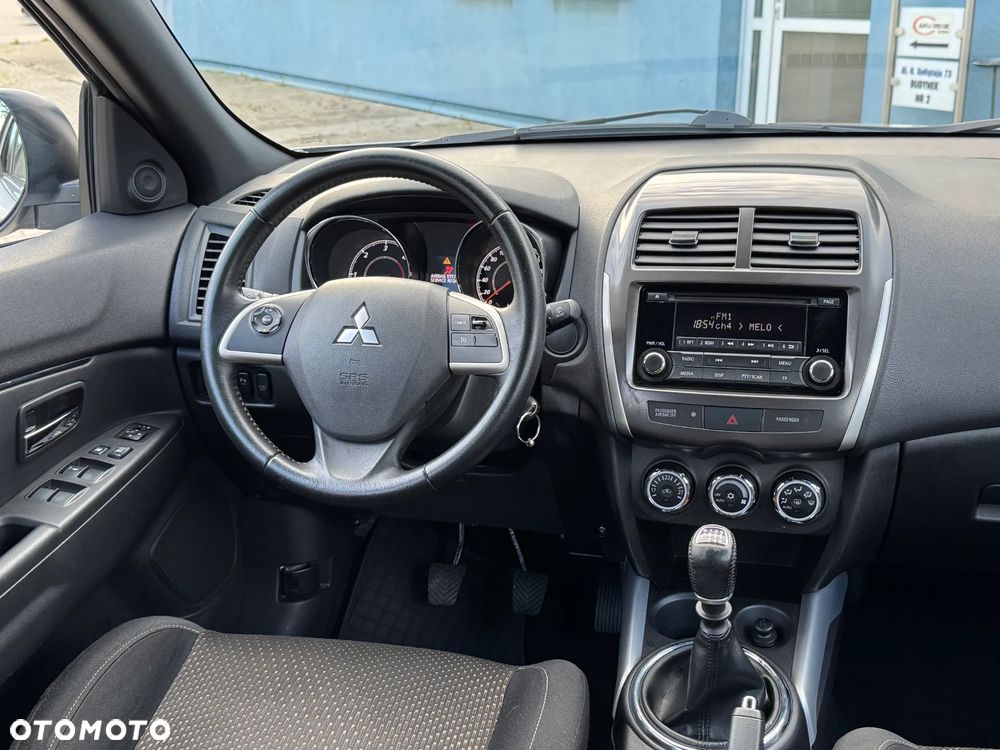 Mitsubishi ASX - 8