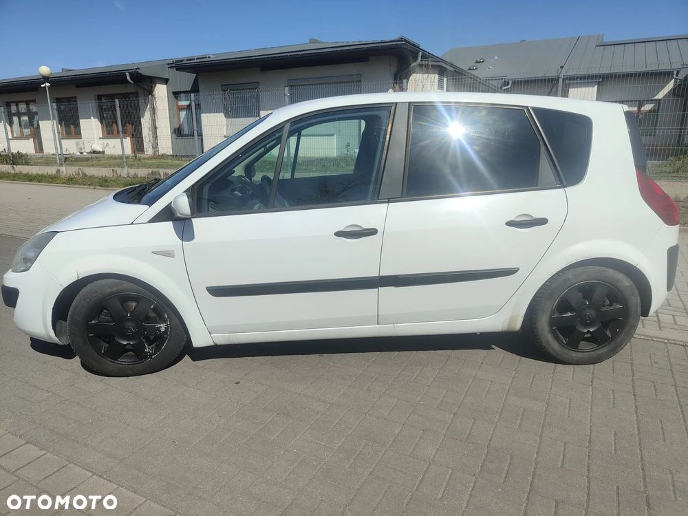 Renault Scenic 1.9 dCi FAP Conquest - 7