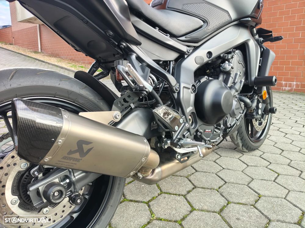 Yamaha MT-09 - 5
