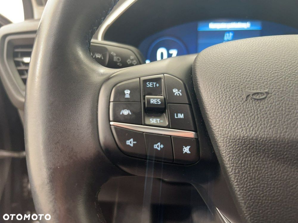 Ford Focus - 23