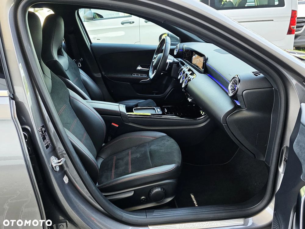 Mercedes-Benz Klasa A 200 AMG Line 7G-DCT - 19