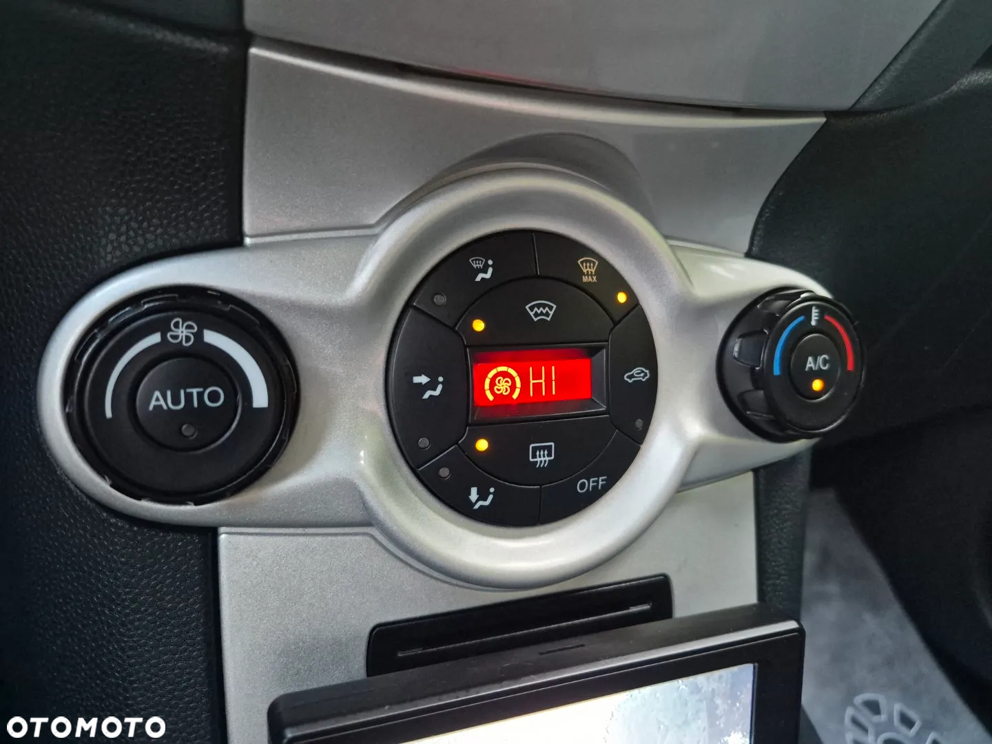 Ford Fiesta 1.25 Platinium X - 18