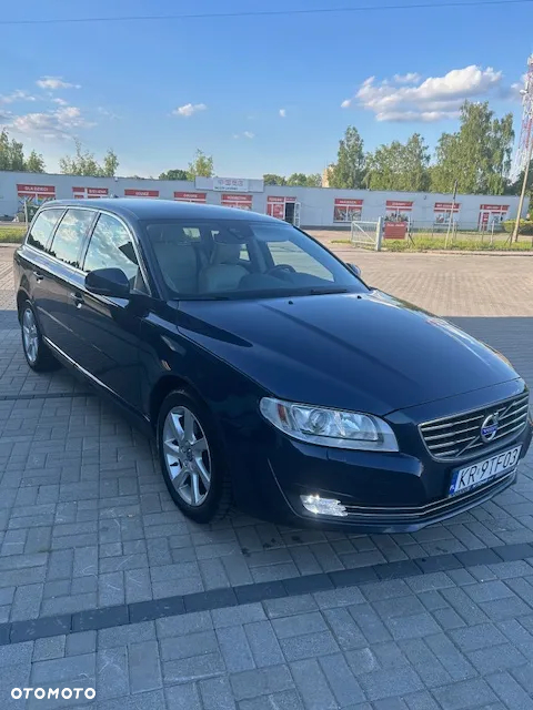 Volvo V70 - 3