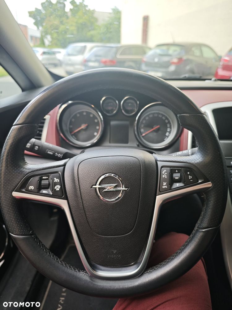 Opel Astra 1.6 T Sport - 12