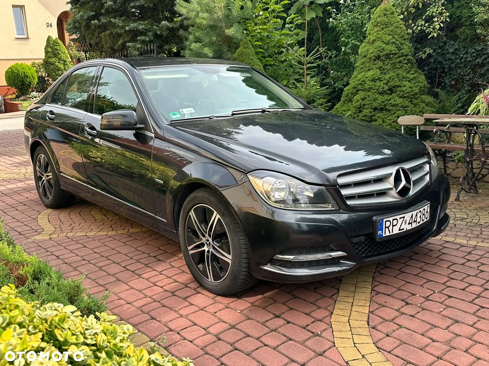 Mercedes-Benz Klasa C 220 (BlueTEC) d 7G-TRONIC Avantgarde - 3