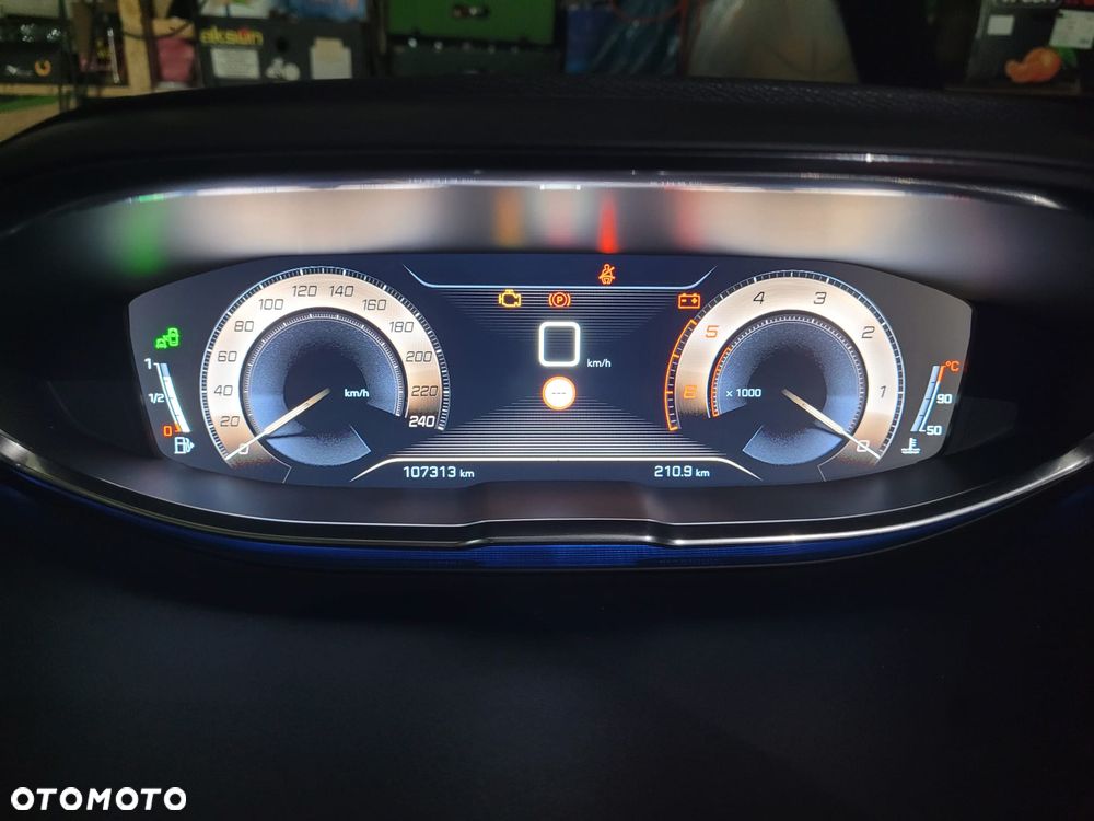 Peugeot 3008 1.5 BlueHDi GT S&S - 17