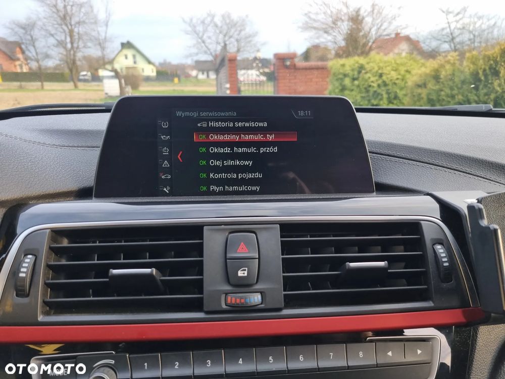 BMW Seria 3 320d xDrive Sport Line - 11