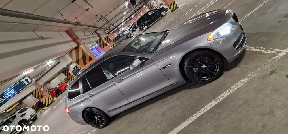 BMW Seria 5 - 12