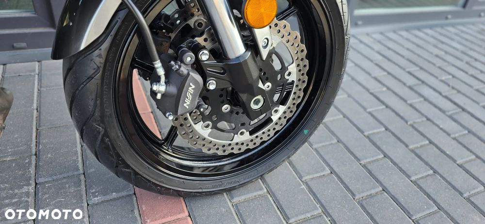 Kawasaki Versys 650 - 17