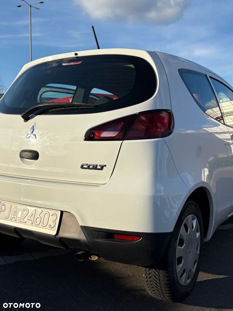 Mitsubishi Colt 1.1 - 2