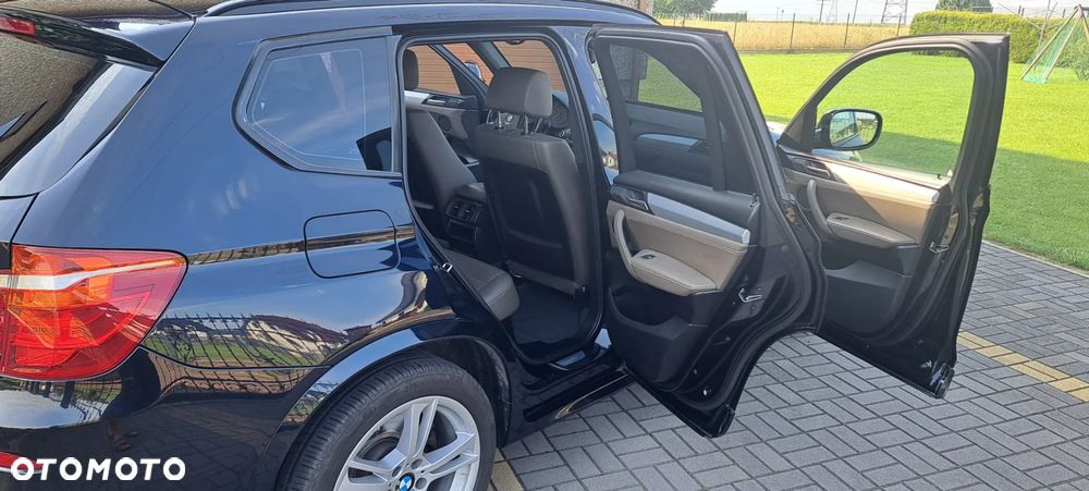 BMW X3 xDrive20d - 8