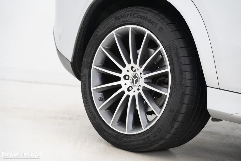 Mercedes-Benz GLE 300 d 4Matic - 25