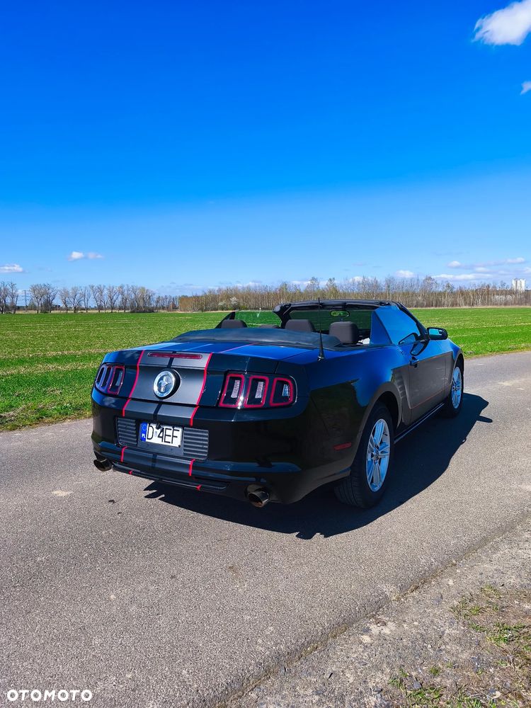 Ford Mustang 3.7 V6 - 4