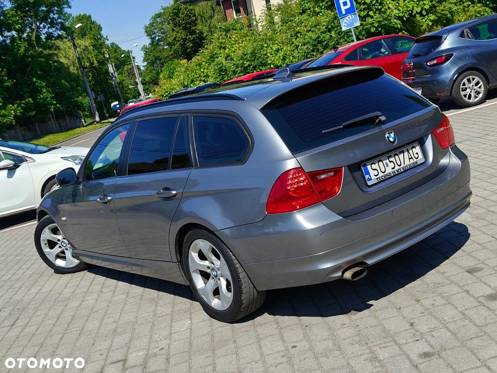 BMW Seria 3 318d Edition Exclusive - 2