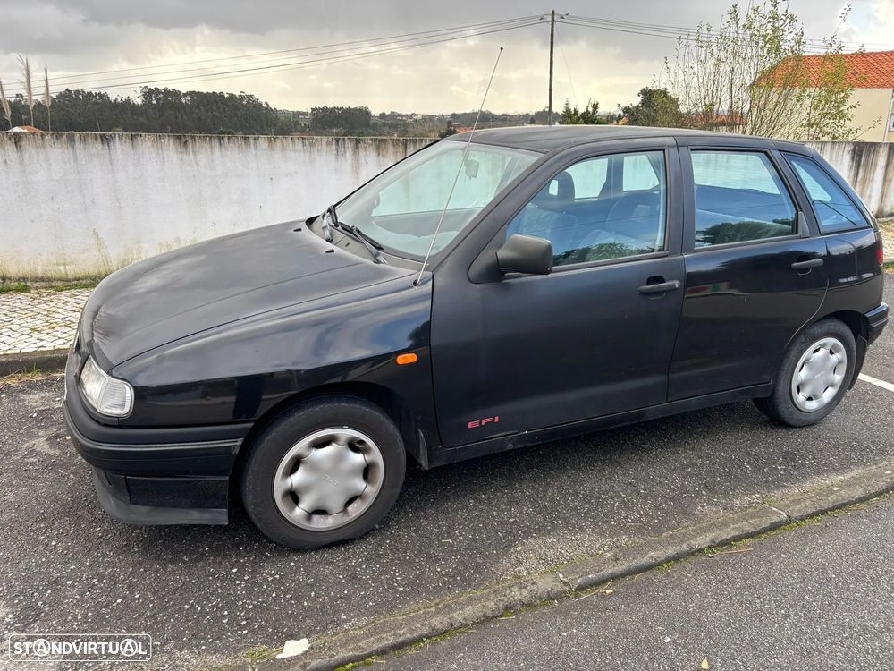 SEAT Ibiza 1.3i GLX - 2