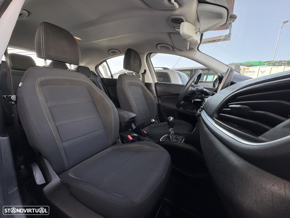 Fiat Tipo Station Wagon 1.3 M-Jet Lounge — fotografia 24