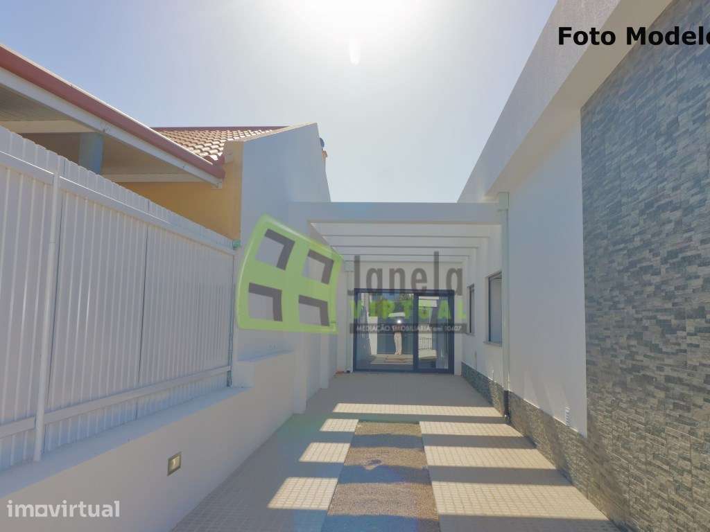 Moradia Isolada Térrea T3 | Fernão Ferro - Grande imagem: 4/16