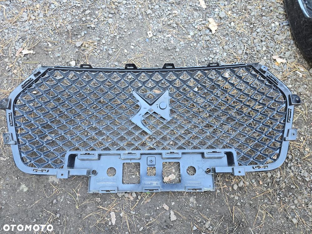 Citroen ds7 grill atrapa - 2