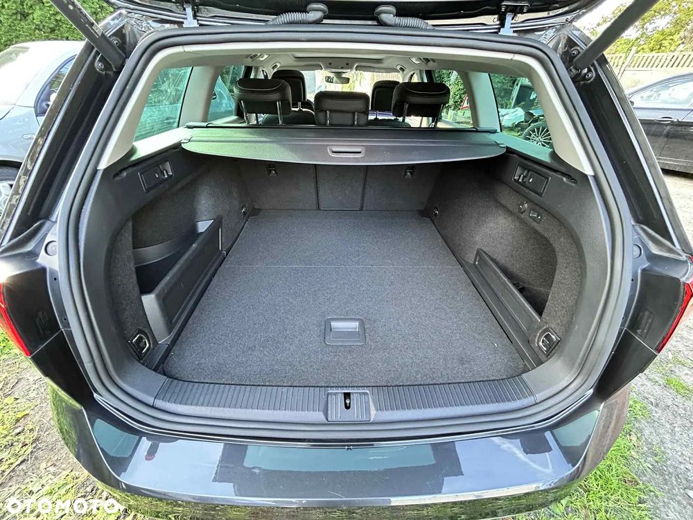 Volkswagen Passat Variant 1.4 TSI Plug-In-Hybrid DSG GTE - 34