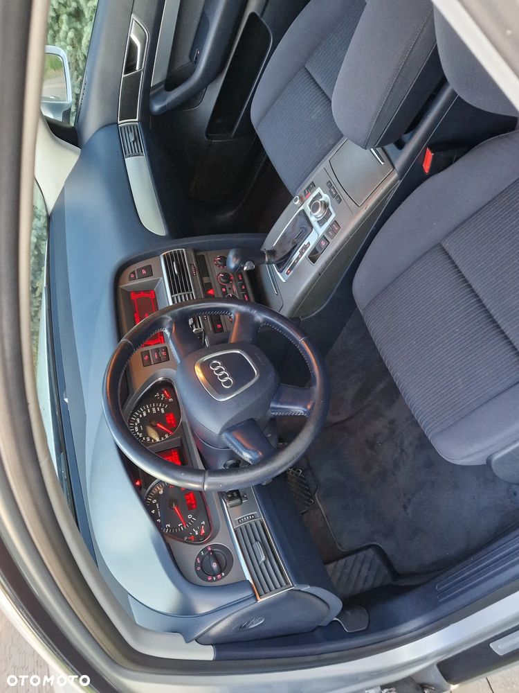 Audi A6 Avant 2.4 multitronic - 18