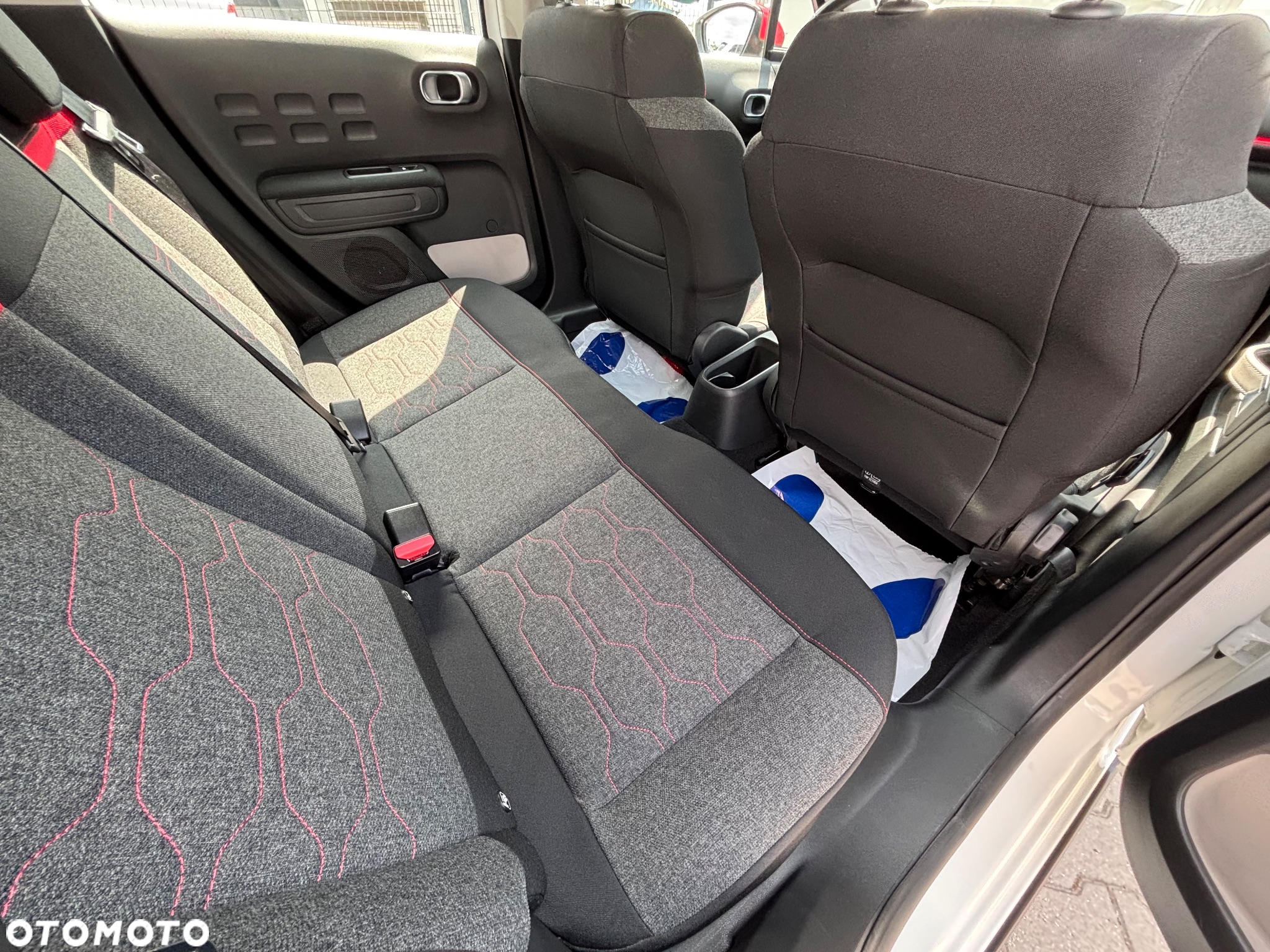 Citroën C3 1.2 PureTech Shine - 27