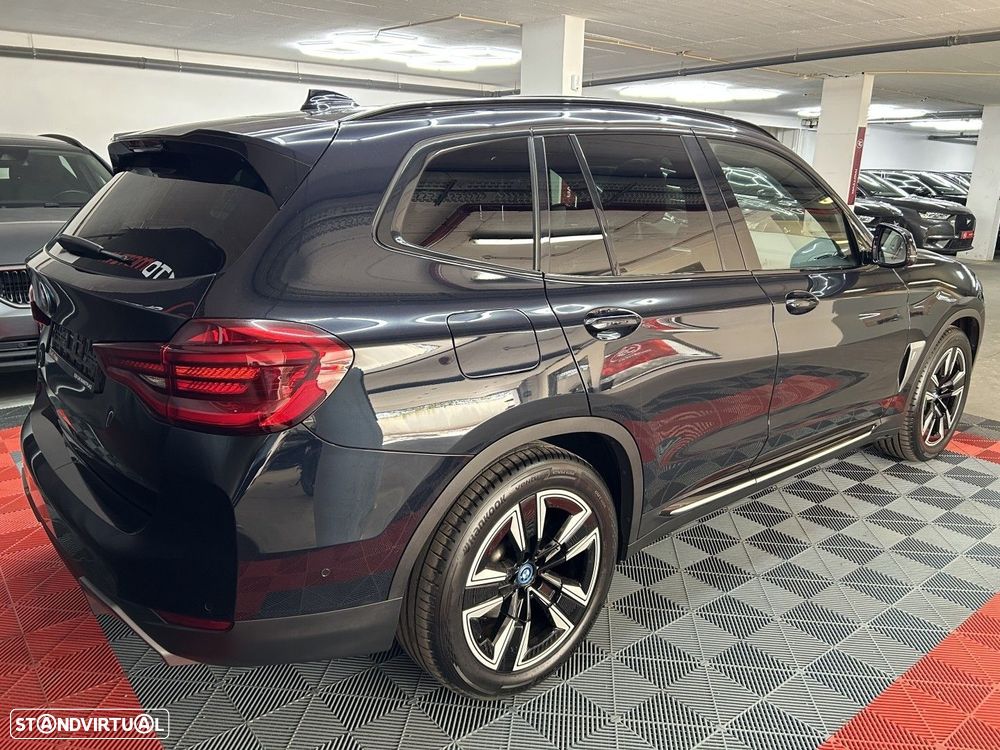 BMW iX3 Inspiring - 6