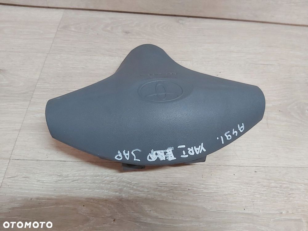 Toyota Yaris I poduszka air bag kierowcy JAPONIA - 2