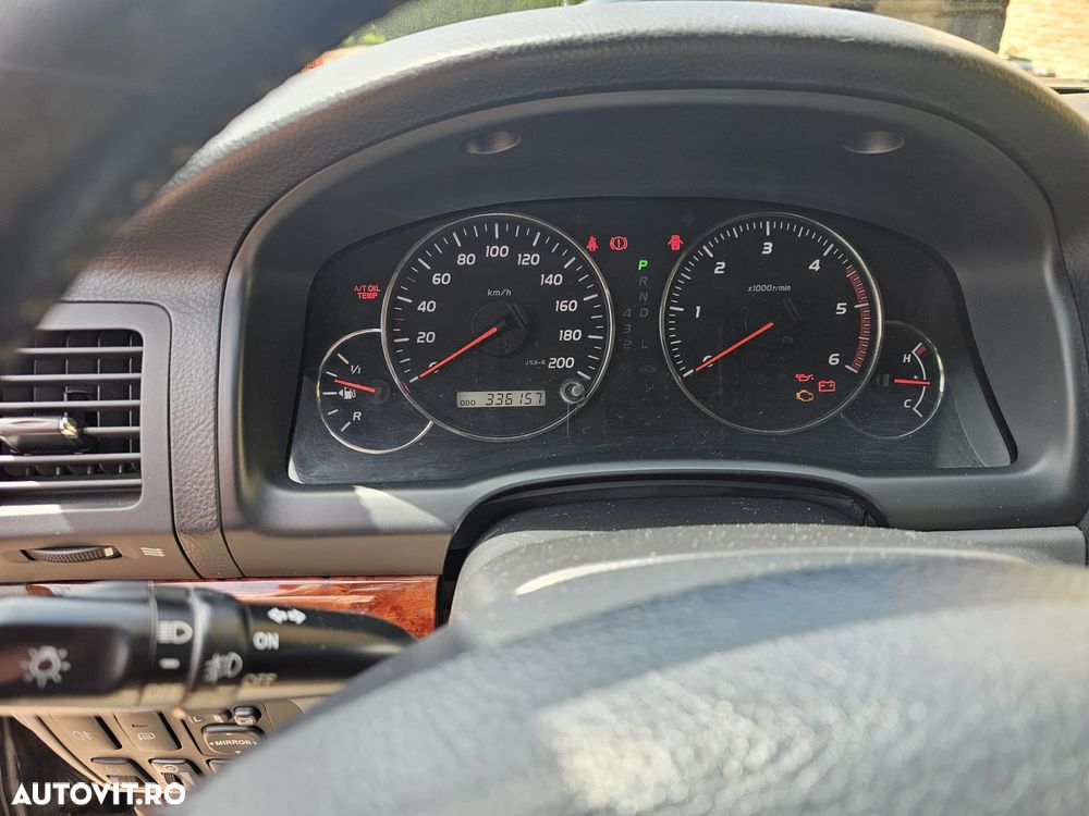 Toyota Land Cruiser D-4D Executive - 1
