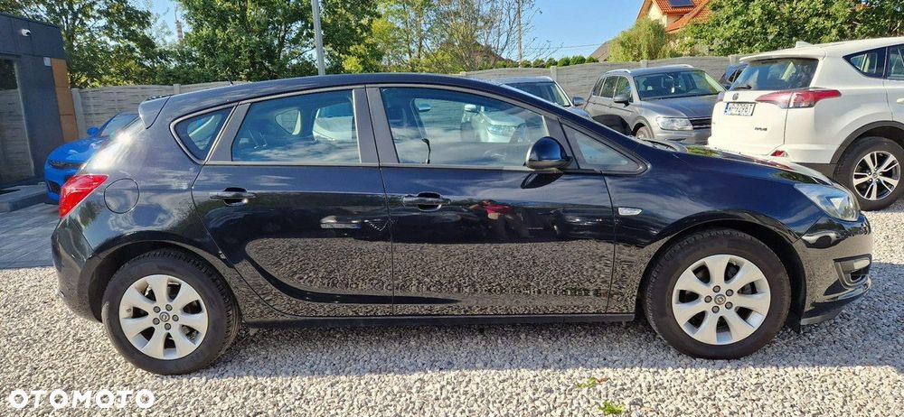 Opel Astra - 12