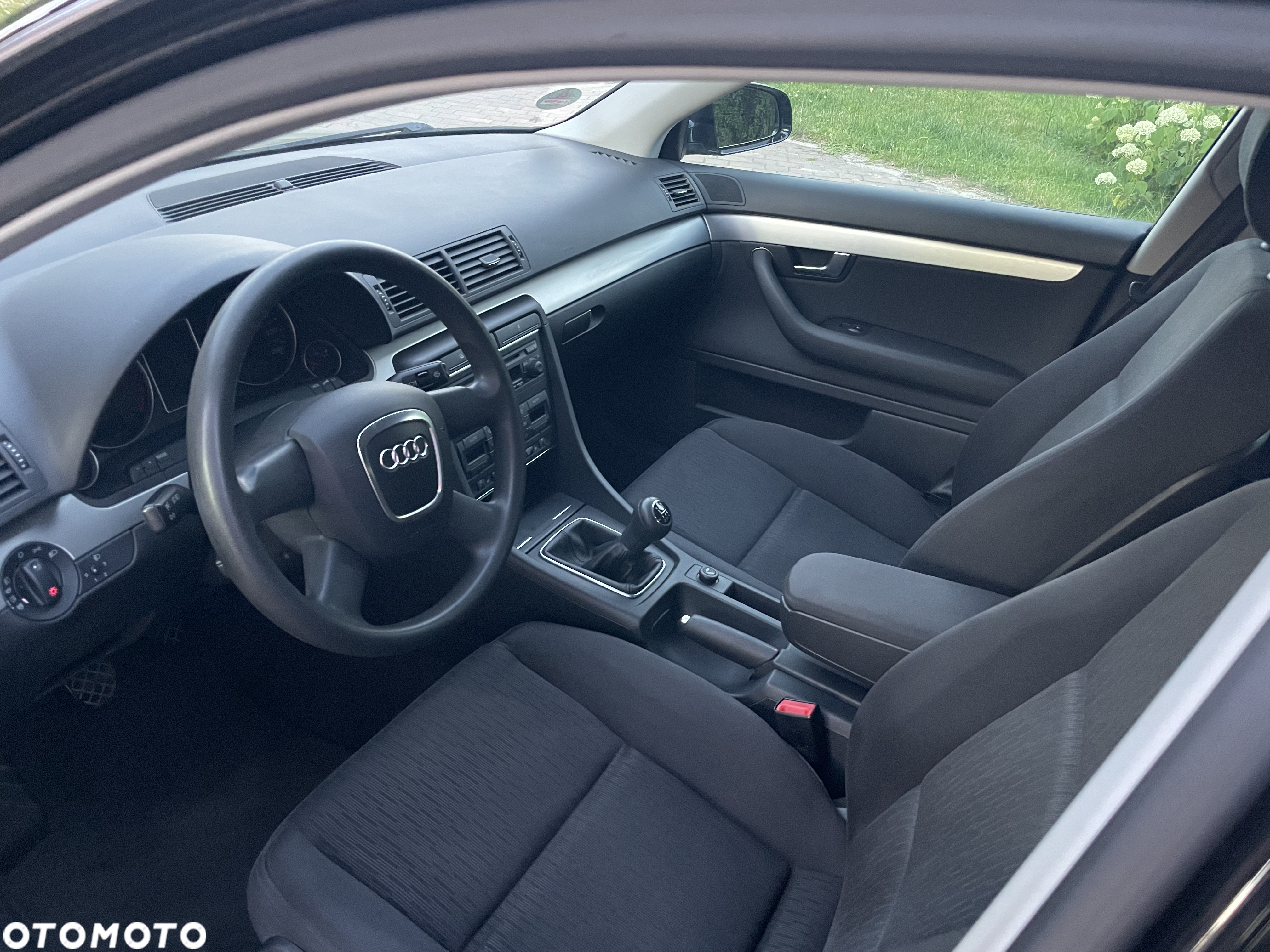 Audi A4 2.0 - 9
